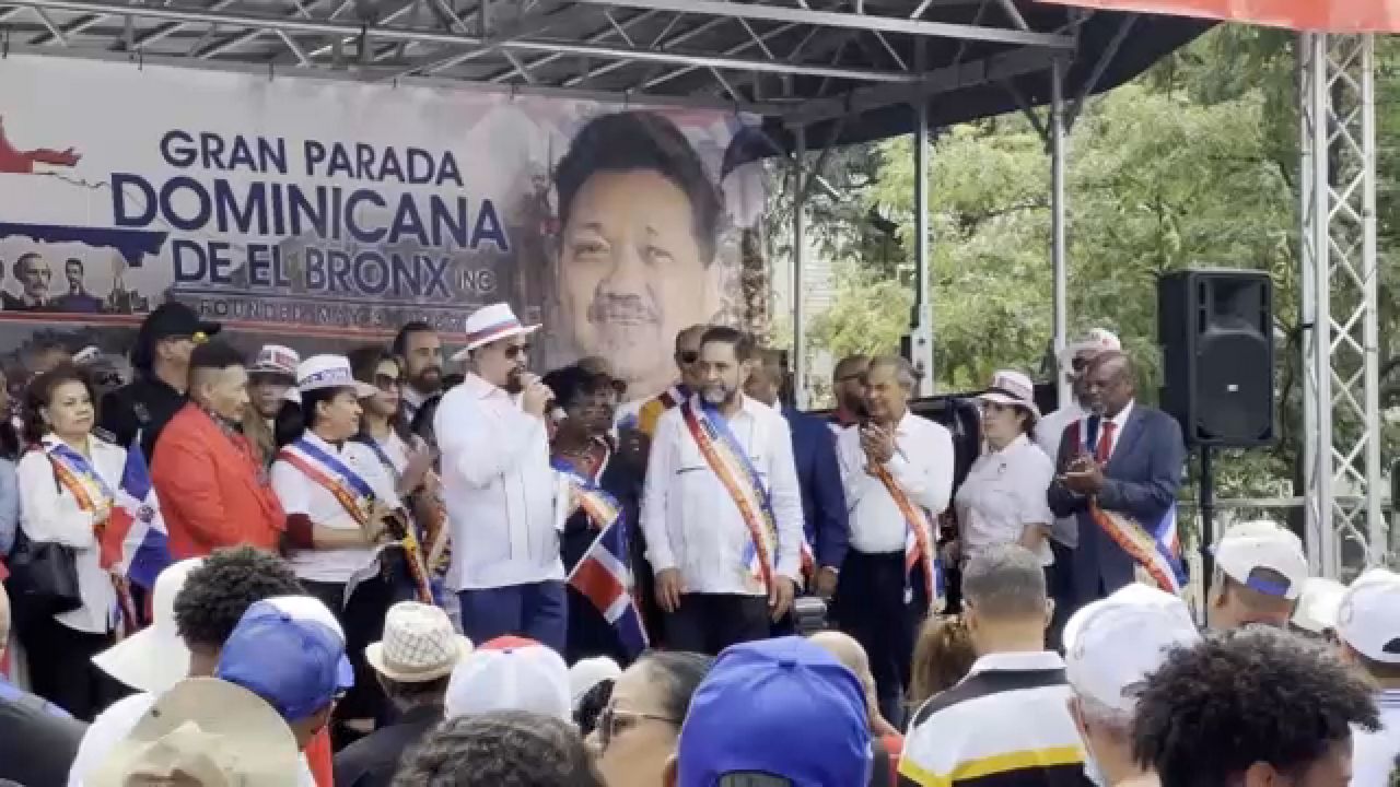 They celebrate the 34th edition of the Dominican parade in The Bronx